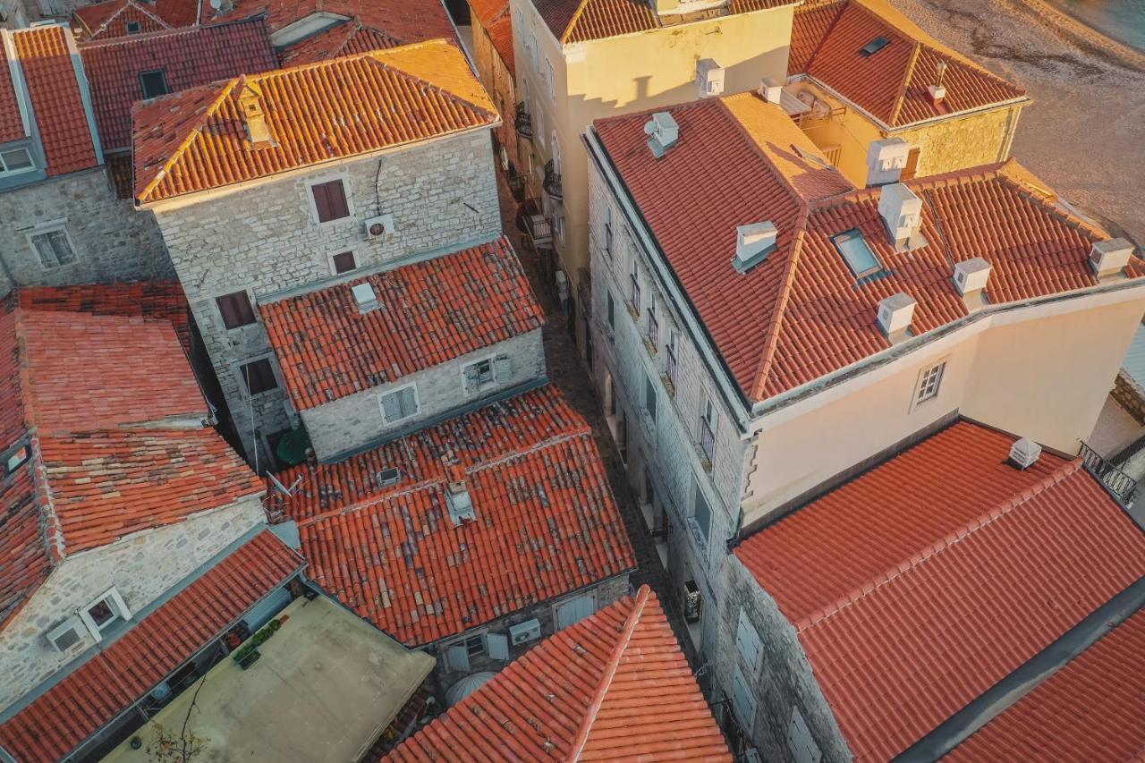 R Club Apartments Old Town Будва Екстериор снимка