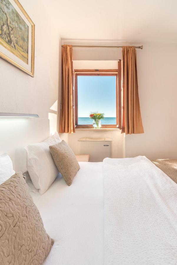 R Club Apartments Old Town Будва Екстериор снимка