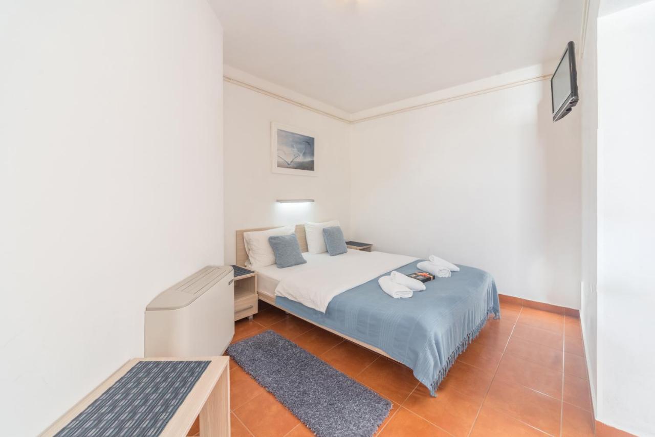 R Club Apartments Old Town Будва Екстериор снимка